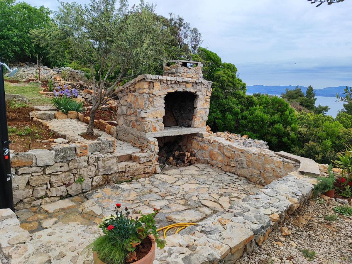 Villa Weekend House Olive Garden Donje Selo na Šolti Esterno foto